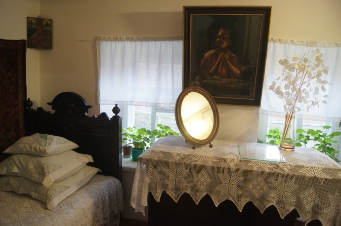 Интерьер домика Чехова - спальня родителей