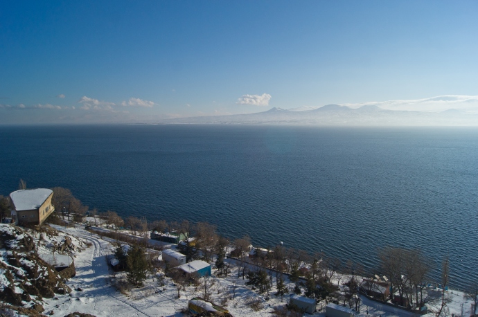 Вид на озеро Севан