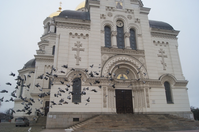 Новочеркасский собор с голубями (не Старочеркасская)