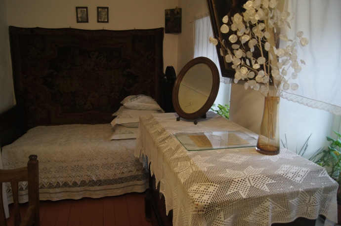 Интерьер домика Чехова - спальня родителей