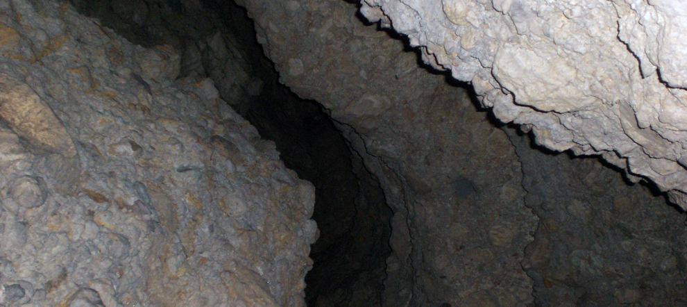 Поход к Большой Фанагорийской пещере от перевала Хребтовый